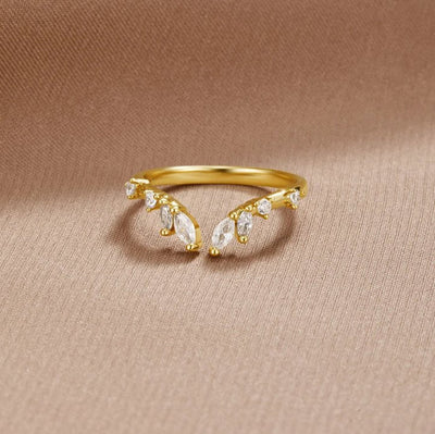 Peace - Ring in Gold Crystal